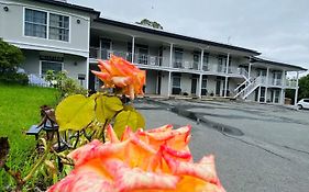 Colonial Lodge Motor Inn